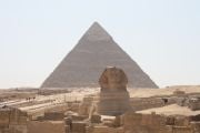 Kairoa.. pyramiidi ja Sfinksi..