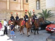 Palermon palokunnan ratsuväkeä valmistautumassa perinteiseen muistojuhlaan