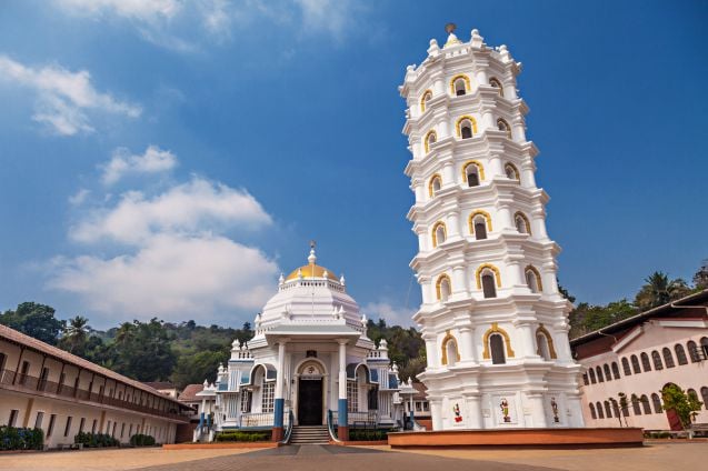 Shri Mangueshin temppeli on yksi Goan vanhimpia ja tunnetuimpia maamerkkejä.