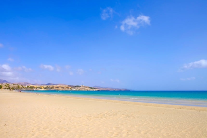 Fuerteventura on tunnettu hiekkarannoistaan. Kuva: © Elena Krivorotova | Dreamstime.com