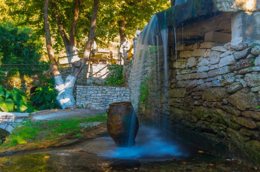 Argyroupoli on tunnettu useista vesiputouksistaan. Kuva: Charalambos Andronos | Dreamstime.com