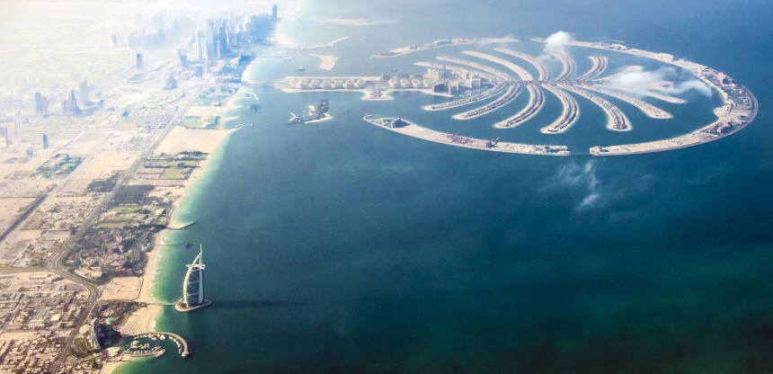 Dubain Palmusaari pääsee oikeuksiinsa yläilmoista. Kuva: Dreamstime
