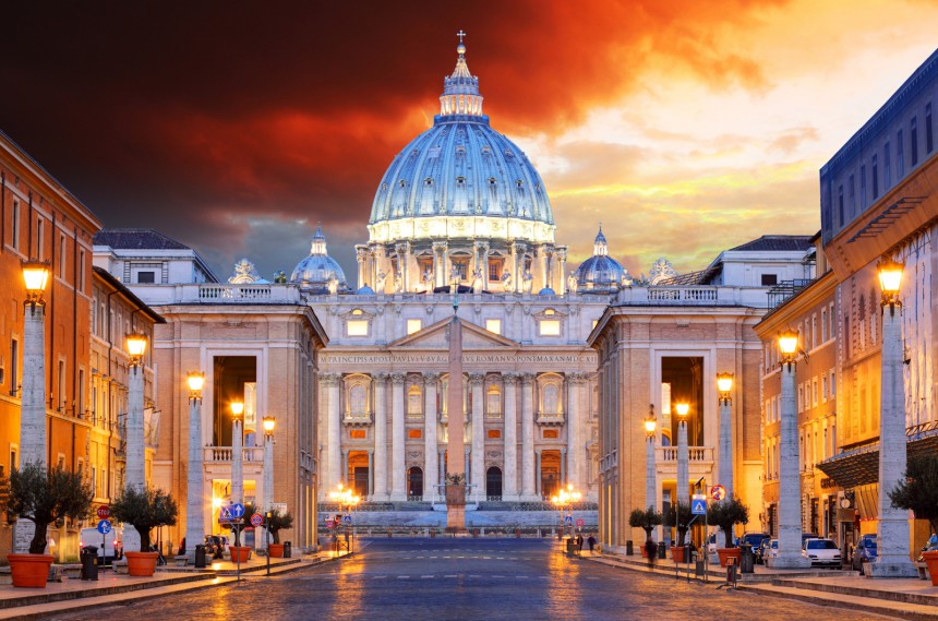 Käynti Vatikaanissa on lähes pakollinen vieraillessa Italian kauniissa pääkaupungissa Roomassa.