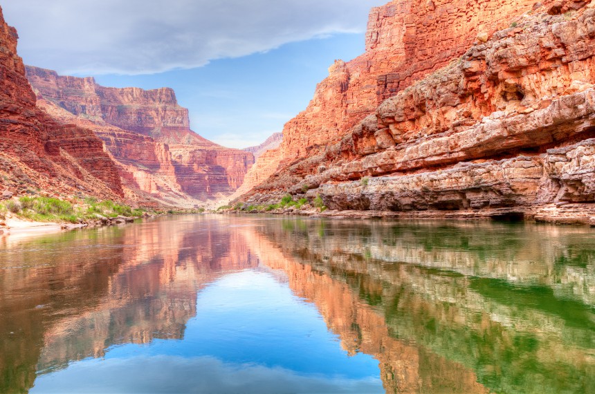 Grand Canyon on listattu myös yhdeksi maailman seitsemästä luonnonihmeestä. Kuva: Lhb Companies | Dreamstime.com