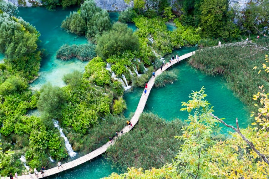 Plitvice Lakes on Kroatian ainoa Unescon maailmanperintölistalla oleva kansallispuisto.