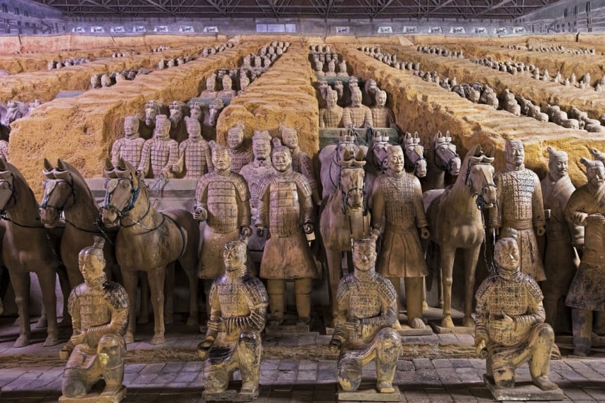 Xi'anissa sijaitseva terrakotta-armeija on Kiinan tunnetuimpia nähtävyyksiä