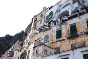 Amalfin kaupunkia vuoren rinteellä