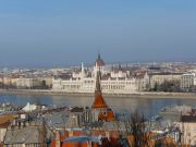 Parlamenttitalo, Unkarin suurin rakennus, uusgoottilainen