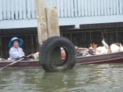 veneretkellä Bangkokissa