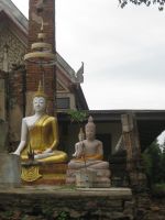  retki 7:n Temppelin raunio Ayutthayalle