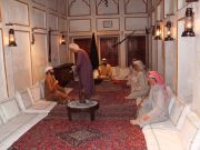 Dubain Heritage -museosta miesten seurusteluhuoneesta