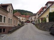 Taloja Tonavan laaksossa lähellä Kremsiä