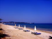 Kauniilta Korfun saarelta, Aharavin kaupungin rannalta :) 