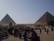 Gizan pyramidit 