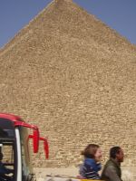 Khefrenin pyramidi