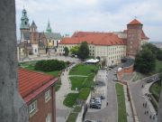 Wawel linnaa kuin myös pihalta