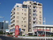 Kypros Limassolin bensa-asema joka oli meidän maanmerkki hotelliimme..