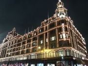 Harrods ja komeat jouluvalot