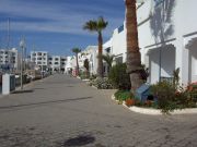 Marina Cap Monastir huoneistohotellin satamakatu