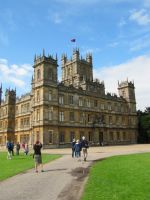 Highclere castle/ Downton Abbey