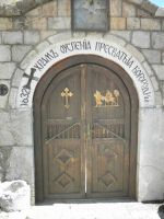Ovi yhteen Ohridin lukuisista kirkoista