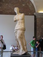 Louvressa Venus de Milo -patsas