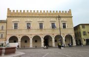 Sforza-suvun rakennuttama Herttuoiden palatsi 1400-luvun lopulta (2)