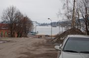 Tummuu se Laatokan järven jää