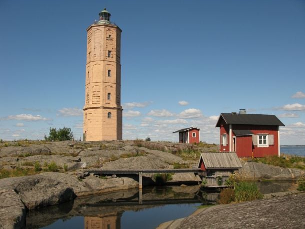 Loki Fi Split Pot Soderskarin Majakkasaarella