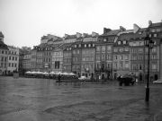 Sateinen päivä Varsovassa