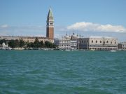 Venetsia laguuniltapäin  nähtynä