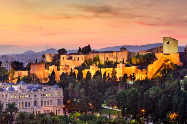 Alcazaba ja roomalainen teatteri