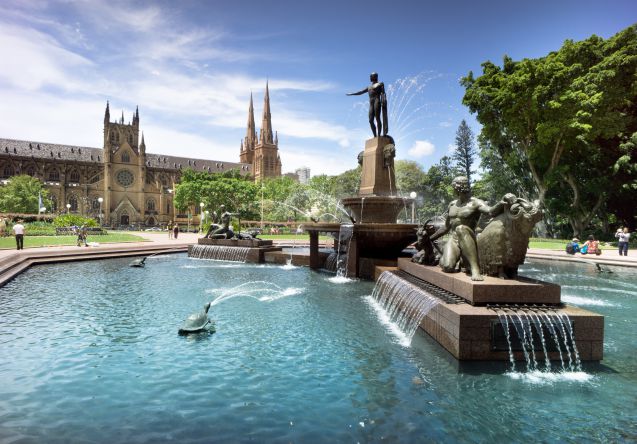 Archibald-suihkulähde Sydneyn Hyde Parkissa.