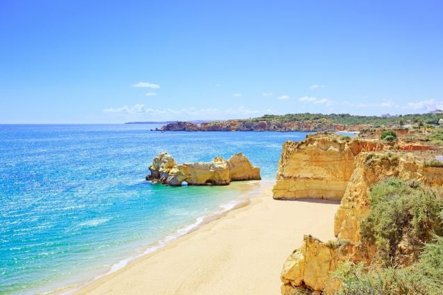 Praia da Rocha on yksi Algarven kuvatuimmista rannoista.