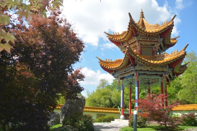 Chinagarten eli Zürichin kiinalainen puutarha. Kuva: © Franzisca Guedel | Dreamstime.com