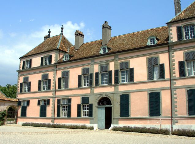 Coppet'n linna, jossa madame de Staël aikoinaan asui. Kuva: WikimediaCommons/Braegel