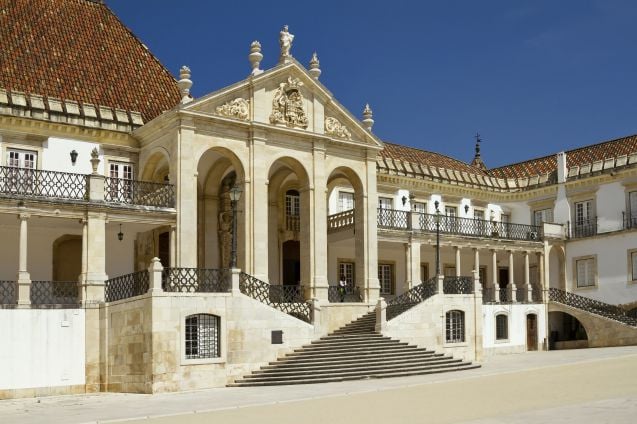 Coimbran yliopisto on yksi Euroopan vanhimmista. Kuva: © Mardym | Dreamstime.com