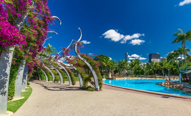 Streets Beach Brisbanen South Bank Parklandsissa. Kuva: © Martin Valigursky | Dreamstime.com