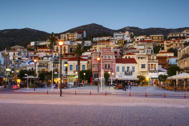 Vathyn kylä tunnetaan myös nimellä Samos. Kuva: © Milan Gonda | Dreamstime.com