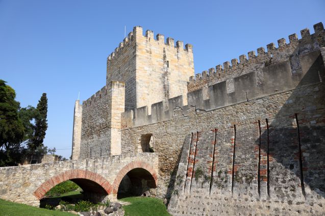 Pyhän Yrjänän Linna Castelo de São Jorge