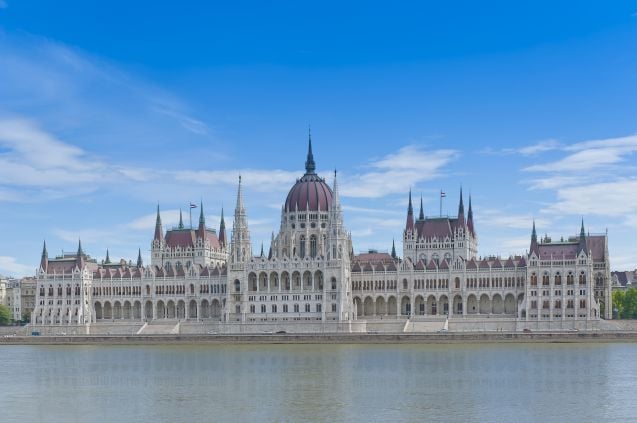 Unkarin parlamenttitalo
