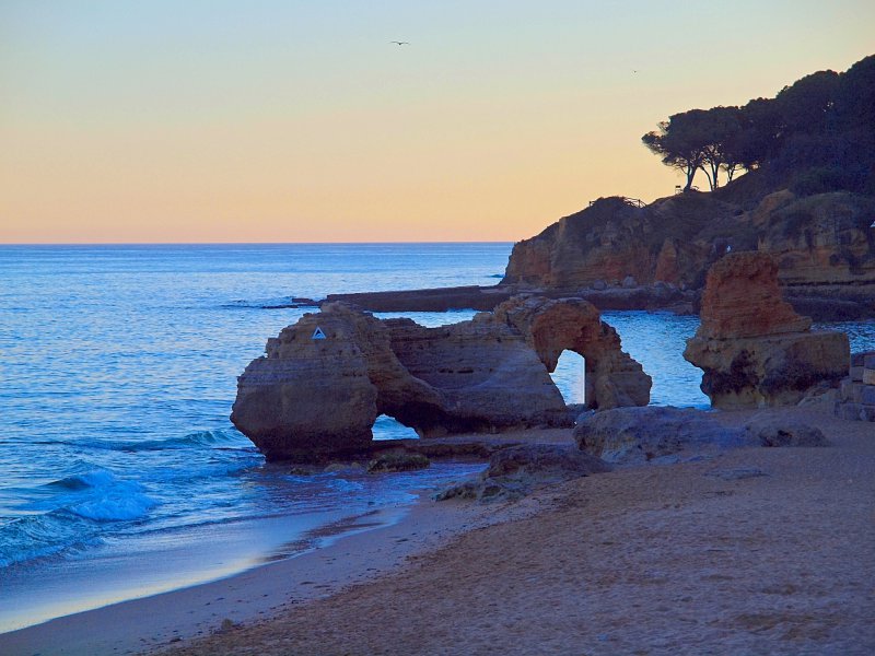 Olhos de Agua, Portugali