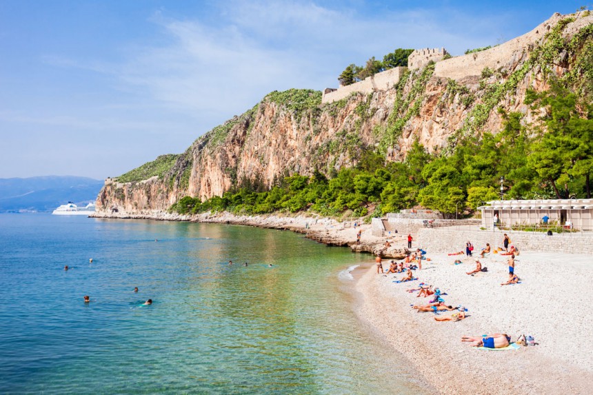 Nafplion ranta. Kuva: © Saiko3p | Dreamstime.com