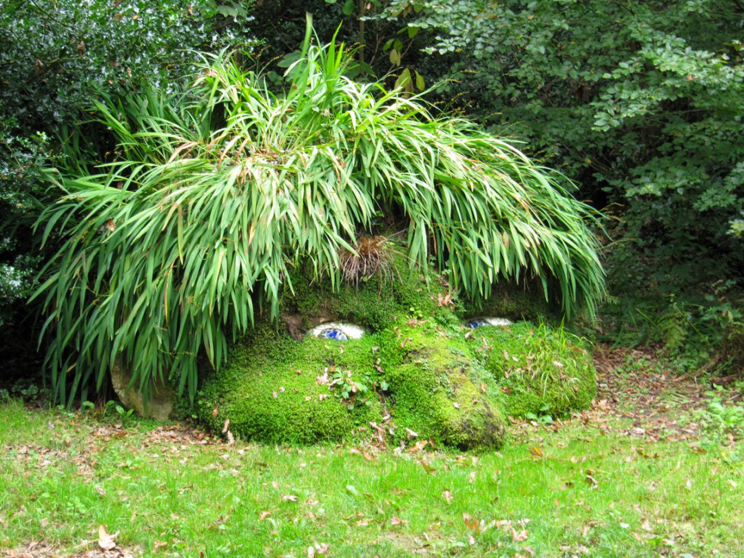 Heliganin puutarhan omituisuuksia Cornwallissa. Kuva: Milton Cogheil | Dreamstime.com