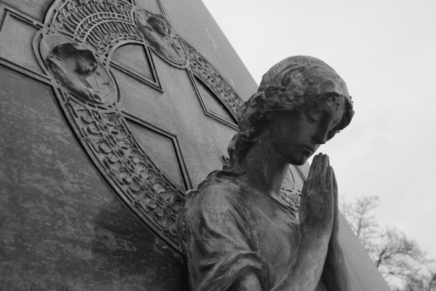 Gracelandin hautausmaa on rauhoittava nähtävyys Chicagossa. Kuva: © Kellethorstenphotography - Dreamstime.com