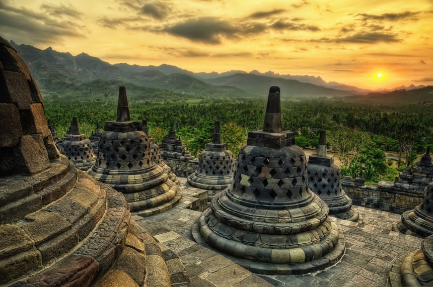 Borobudur on maailman suurin buddhalainen temppeli. Kuva: © Lukas Bischoff | Dreamstime.com