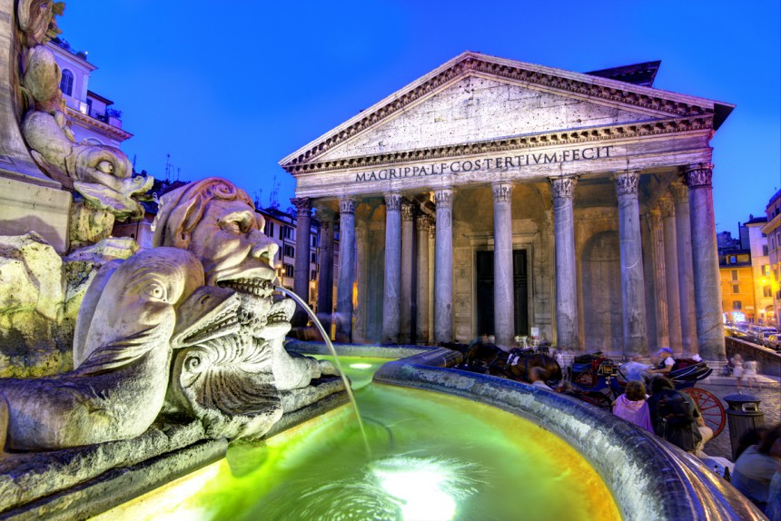 Rooman kuuluisa Pantheon. Kuva: Valentin Armianu | Dreamstime.com