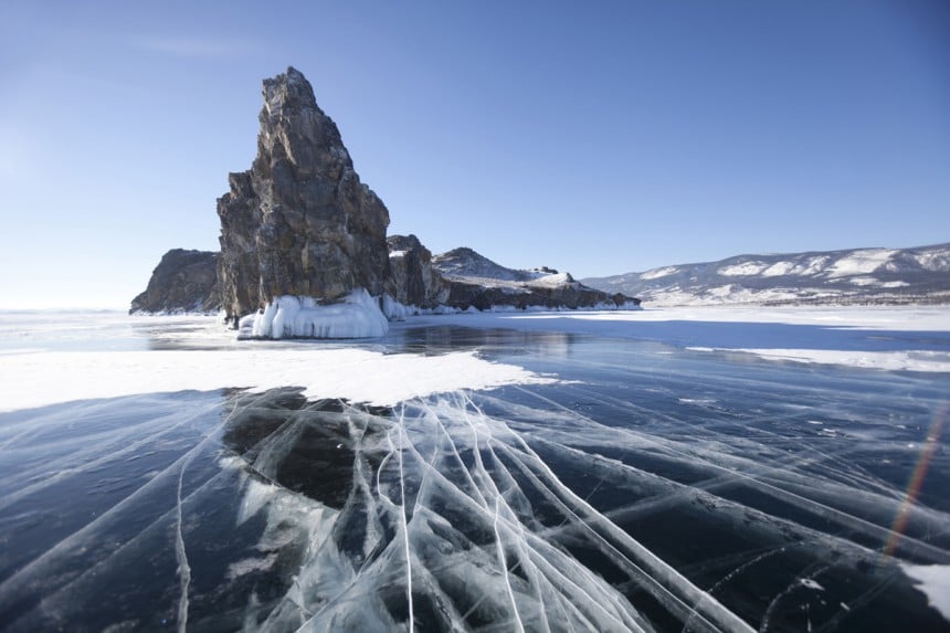 Jäätynyt Baikal on huikea näky. Kuva: © Ksenia Samorukova | Dreamstime.com
