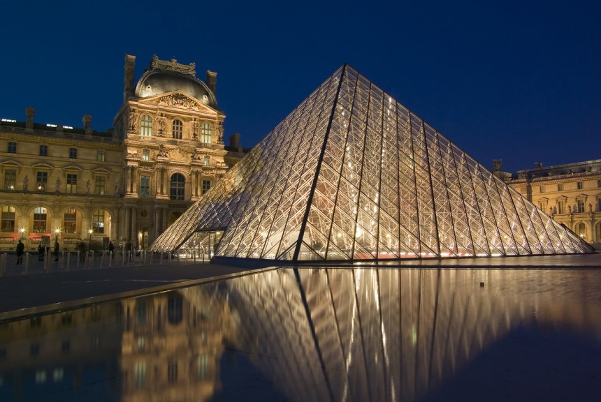 Pariisin Louvreenkin voi tutustua virtuaalisesti. Kuva: © Bruce Robbins | Dreamstime.com