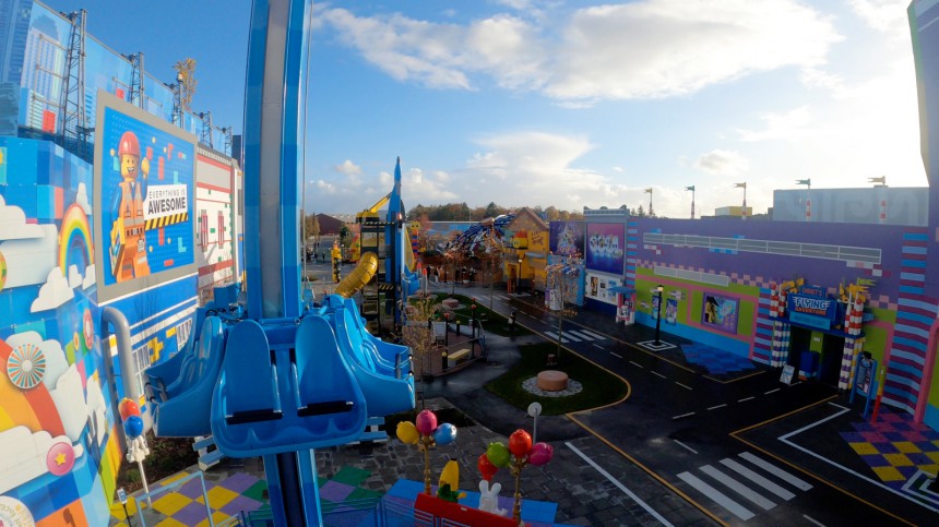 Legolandissa riittää nähtävää ja koettavaa useammalle päivälle. Kuva: Legoland / Via Ritzau